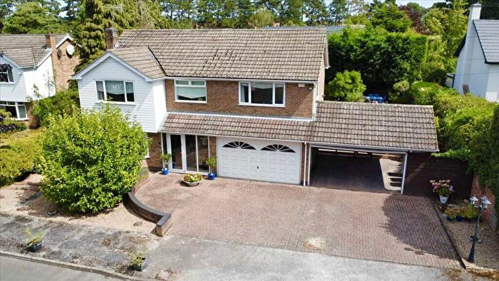 4 Bedroom Detached House For Sale In Manor Park, Ruddington, Nottingham, NG11