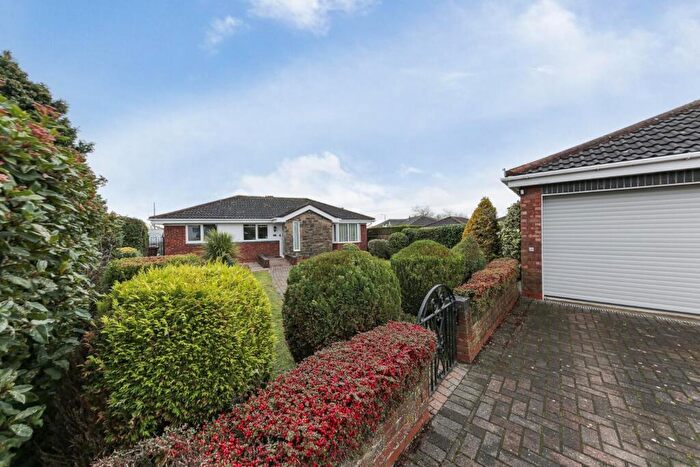 2 Bedroom Detached Bungalow For Sale In Hazelwood, Killingworth, NE12