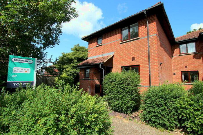 3 Bedroom Detached House To Rent In Fossey Close, Shenley Brook End, Milton Keynes, MK5