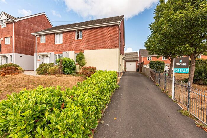 3 Bedroom Semi-detached House For Sale In Gors Avenue, Townhill, Swansea, SA1