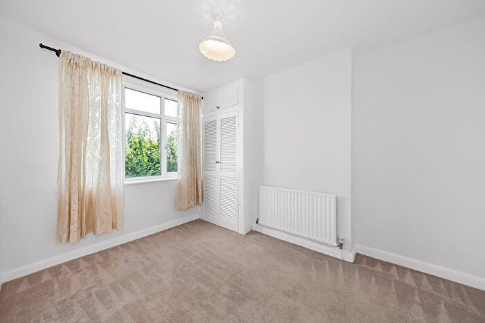 4 Bedroom Property To Rent In Birchanger Road, South Norwood, SE25