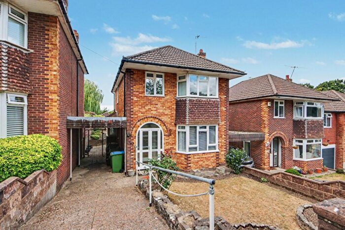 3 Bedroom Semi Detached House For Sale In Glasslaw Road, Bitterne, SO18