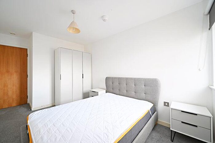1 Bedroom Apartment To Rent In Apt The Gateway, Sheffield, S2