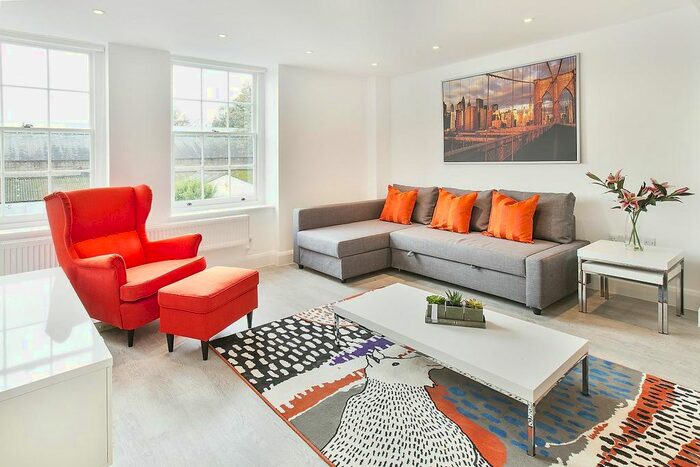 2 Bedroom Flat To Rent In Fulham High Street, Fulham, London, SW6