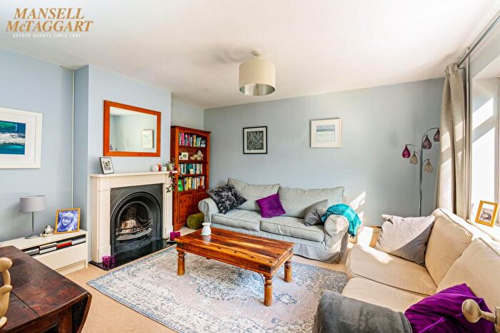 3 Bedroom Terraced House For Sale In Weald Close, Hurstpierpoint, BN6