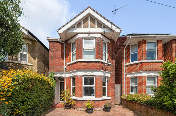 3 Bedroom Detached House For Sale In Norfolk Road, Shirley, Southampton, Hampshire, SO15