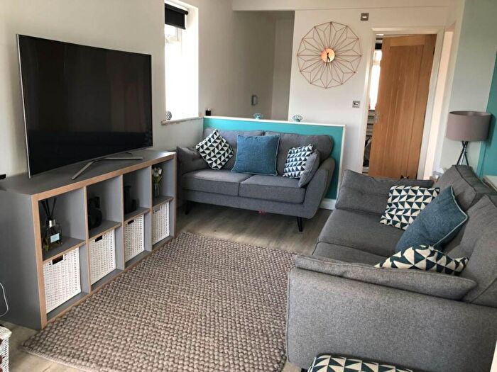 2 Bedroom Flat To Rent In Thompson Avenue, Ormskirk, L39