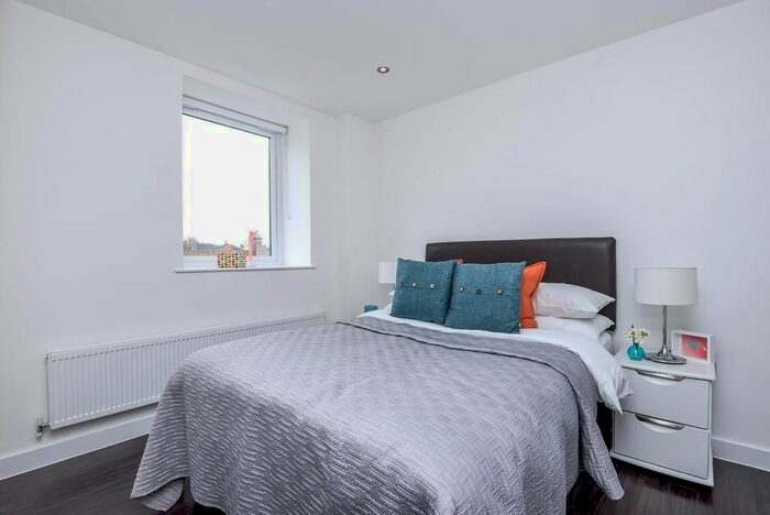 1 Bedroom Flat To Rent In Wellesley Road, Sutton, SM2