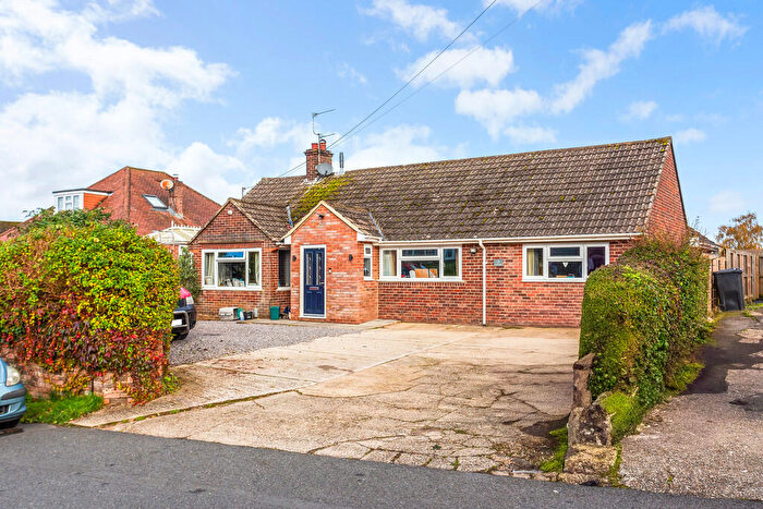 3 Bedroom Detached Bungalow For Sale In Tarrants Hill, RG17