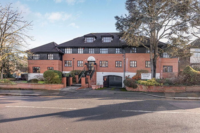 1 Bedroom Flat For Sale In The Avenue, London, E4