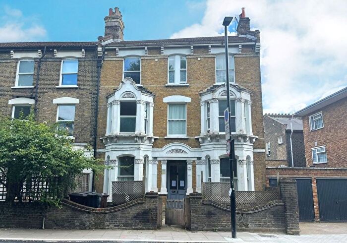 1 Bedroom Flat For Sale In Flat, A Agar Grove, Camden, London, NW1