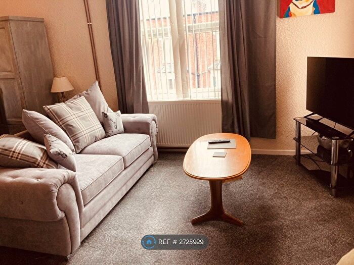 1 Bedroom Flat To Rent In Hurcott Road, Kidderminster, DY10