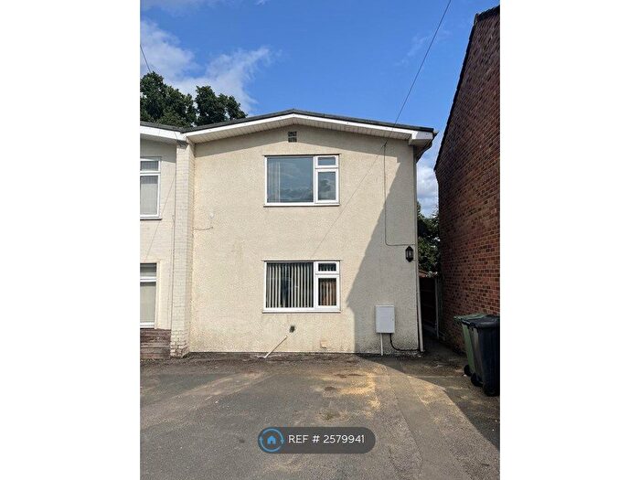 1 Bedroom Semi-Detached House To Rent In Birchall Avenue, Gloucester, GL4