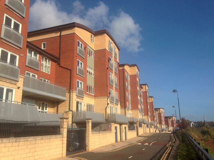 2 Bedroom Apartment To Rent In High Quay, Newcastle Quayside, NE1