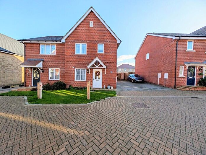 3 Bedroom Semi-Detached House For Sale In Furlong Close, Elmswell, IP30