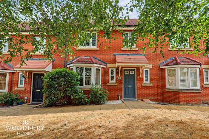 4 Bedroom Terraced House For Sale In Abbess Terrace, Loughton, IG10