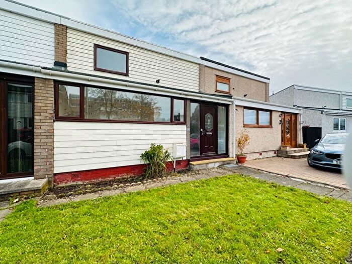 3 Bedroom Terraced House To Rent In Leeward Circle, Glasgow, G75