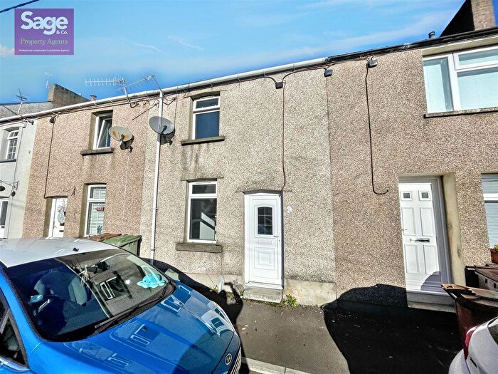 2 Bedroom Terraced House For Sale In Mount Pleasant Road, Risca, Newport, NP11
