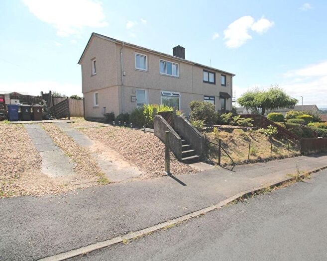 3 Bedroom Semi-detached House For Sale In Carman View, Dumbarton, G82