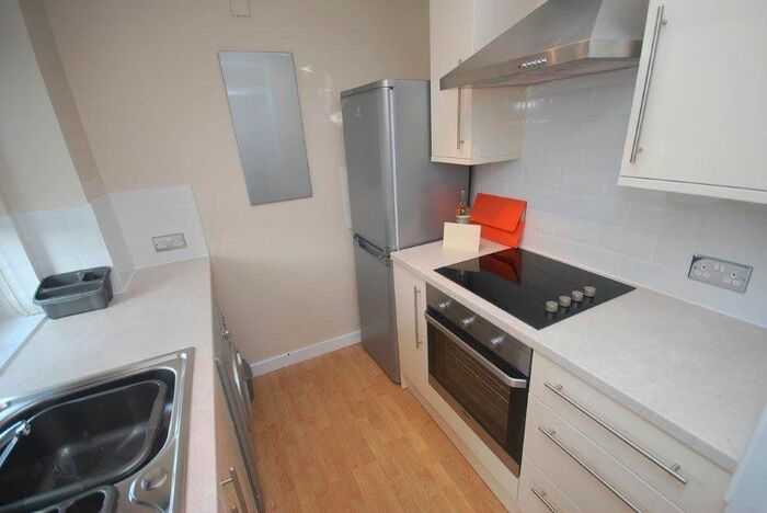 1 Bedroom Flat To Rent In Jasper Road, London, SE19