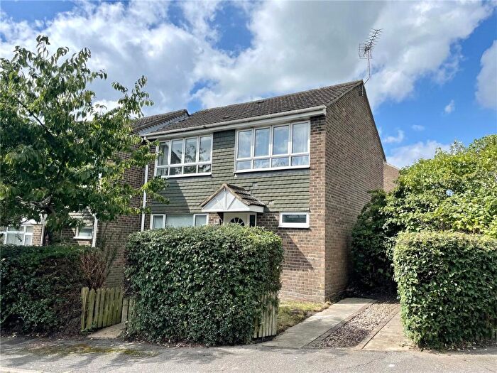 4 Bedroom End Of Terrace House To Rent In The Chantrys, Farnham, Surrey, GU9