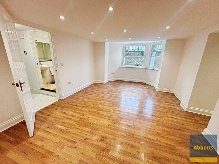 1 Bedroom Flat To Rent In Fonnereau Road, Ipswich, IP1