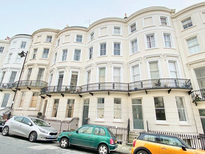 Apartment To Rent In Eaton Place, Kemp Town, BN2