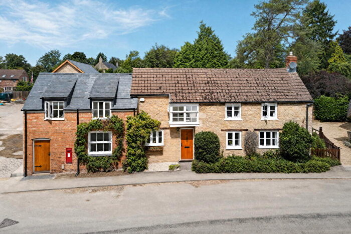 4 Bedroom Detached House For Sale In Main Street, Sudborough, NN14