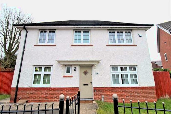 3 Bedroom Property To Rent In Bute Street, Manchester, M40