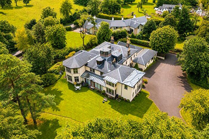 3 Bedroom Apartment For Sale In Mugdock, Milngavie, G62