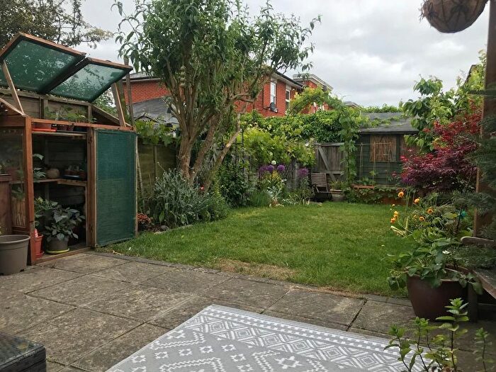 3 Bedroom Terraced House For Sale In Dernier Road, Tonbridge, TN10