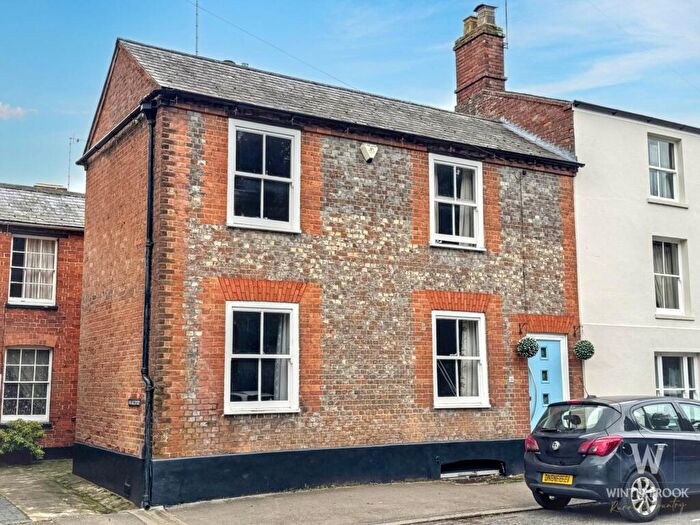 3 Bedroom Cottage For Sale In Castle Street, Wallingford, OX10