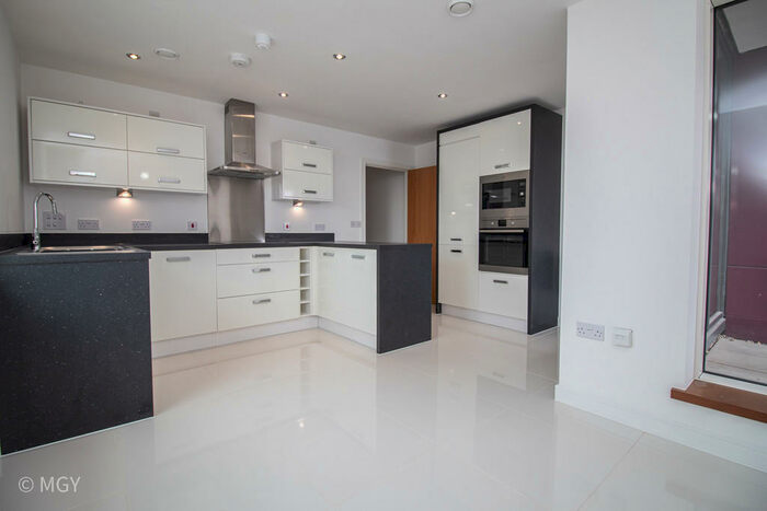 1 Bedroom Apartment To Rent In Pendeen House, Prospect Place, Cardiff Bay, CF11