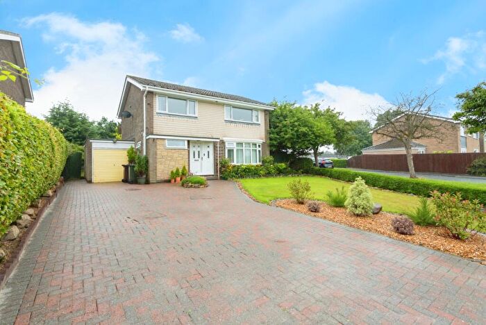 4 Bedroom Detached House For Sale In Farndale Close, Dinnington, Newcastle, Tyne & Wear, NE13