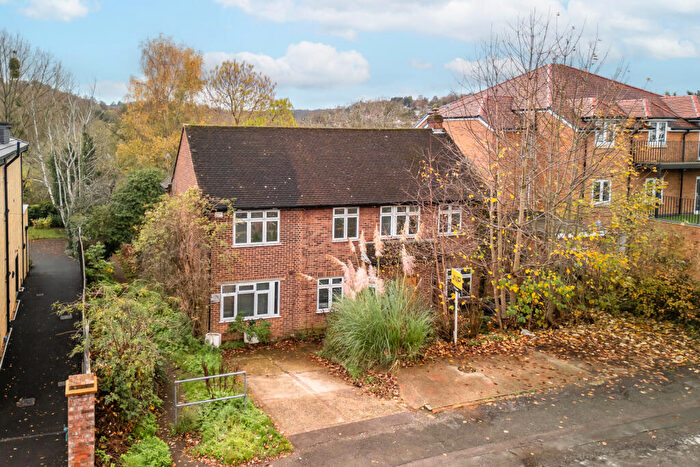 5 Bedroom Detached House For Sale In West Wycombe Road, High Wycombe, Buckinghamshire, HP12