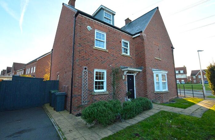 3 Bedroom Semi Detached House For Sale In The Jumps, Marston Park, MK43