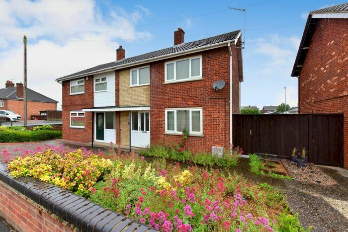 3 Bedroom Property To Rent In Broadway, Farcet, Peterborough, PE7