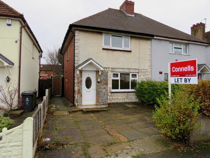 3 Bedroom Property To Rent In Bayley Crescent, Wednesbury, WS10
