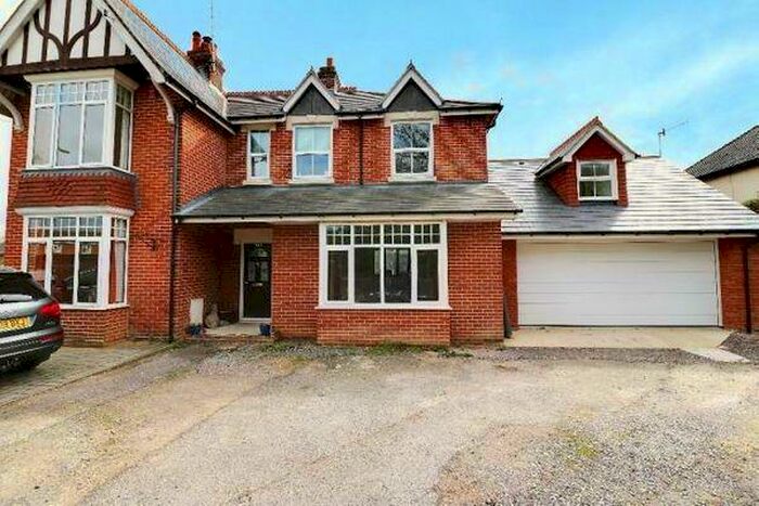 Property To Rent In Havant Road, Hayling Island, PO11