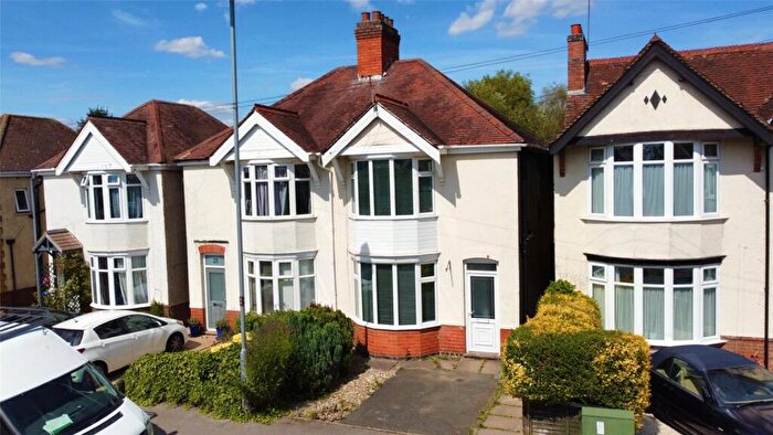 3 Bedroom Semi-Detached House For Sale In Strathmore Road, Hinckley, Leicestershire, LE10