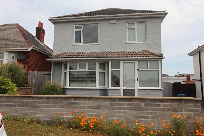 3 Bedroom House For Sale In Eastlake Avenue, Poole, BH12