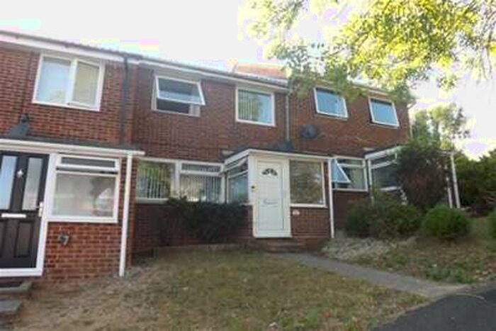 3 Bedroom House To Rent In Steep Close, Porchester, PO16