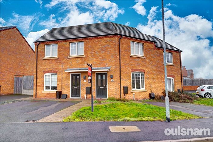 1 Bedroom Flat For Sale In Bluebell Close, Droitwich, Worcestershire, WR9