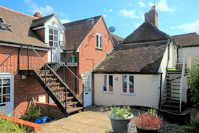 1 Bedroom Apartment To Rent In A Reading Road, Pangbourne, Reading, Berkshire, RG8