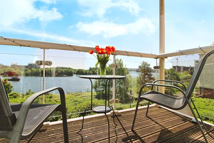 2 Bedroom Apartment To Rent In Jim Driscoll Way, CF11