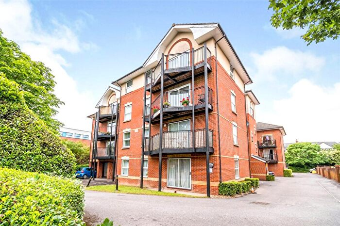 1 Bedroom Flat To Rent In Banister Gate, Southampton, SO15