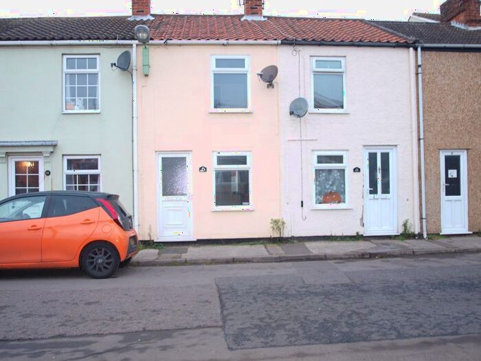 2 Bedroom Terraced House To Rent In Park Road, Lowestoft, NR32