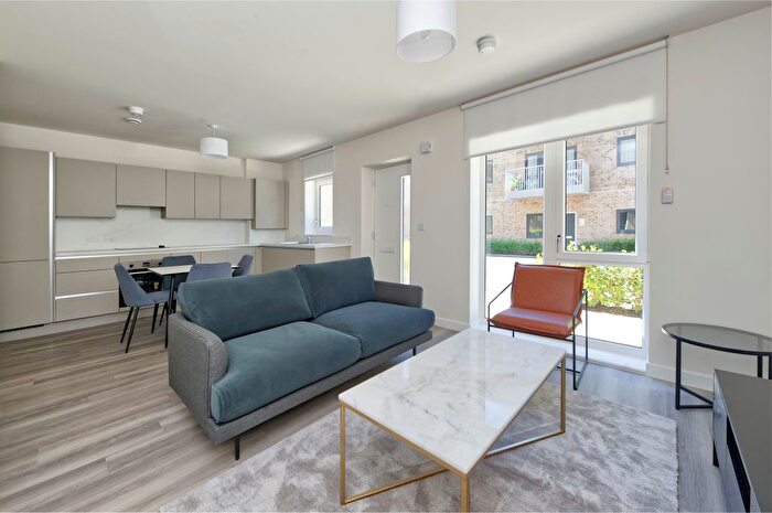 2 Bedroom Flat To Rent In Iris House, Plum Mews, Springfield Parkside, Tooting, SW17