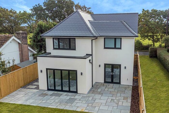 4 Bedroom Detached House For Sale In Ridge, Wareham, BH20