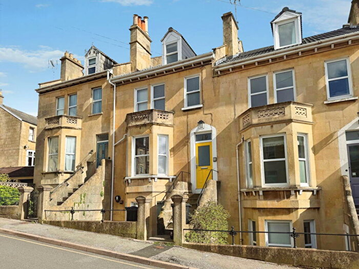 4 Bedroom Maisonette For Sale In Station Road, Lower Weston, Bath, BA1